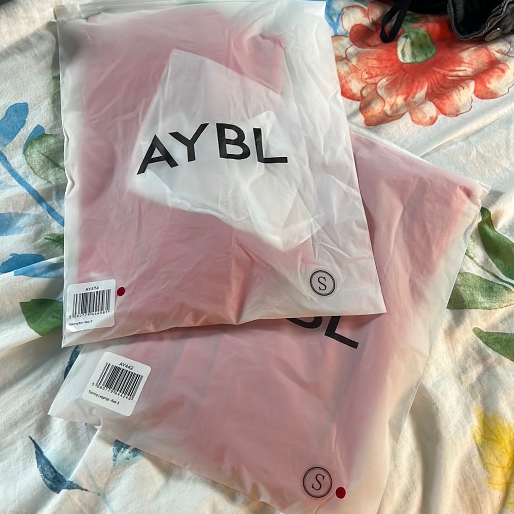 Aybl Training Leggings size Small